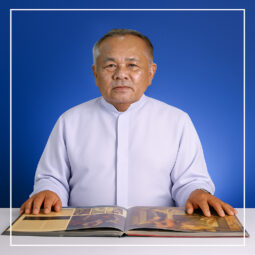 บาทหลวงศักดิ์ชัย ตรีว่าอุดม