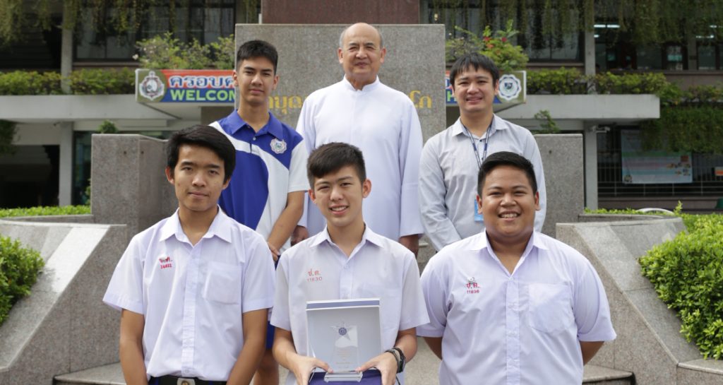 แชมป์วงดนตรี Acoustic ฉลองนักบุญดอมินิก