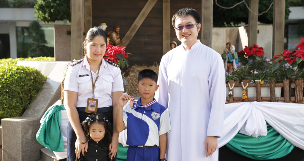 เหรียญทองแดงว่ายน้ำ ป.2