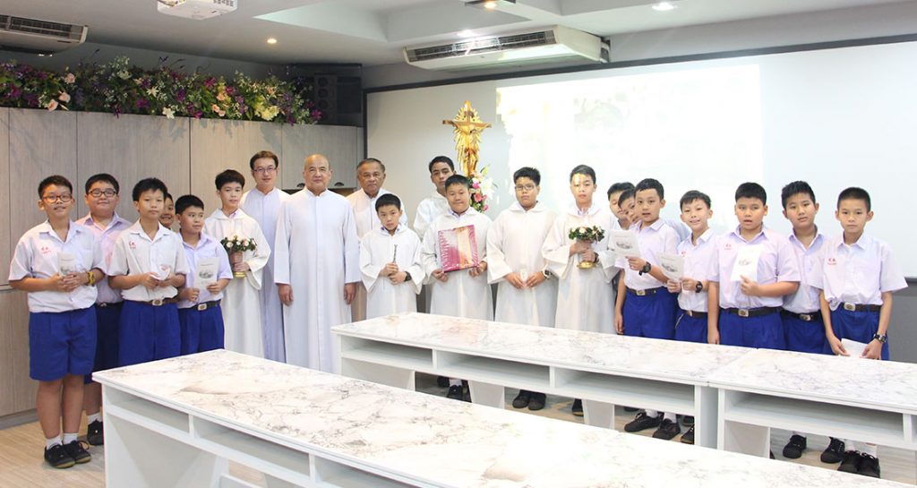 พิธีเปิดและเสกห้องประชุมอัลเบรา
