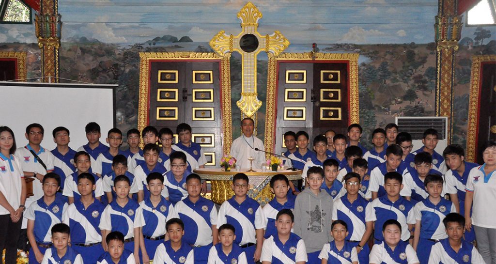 อบรมฟื้นฟูจิตใจนักเรียนคาทอลิกชั้น ม.1-3