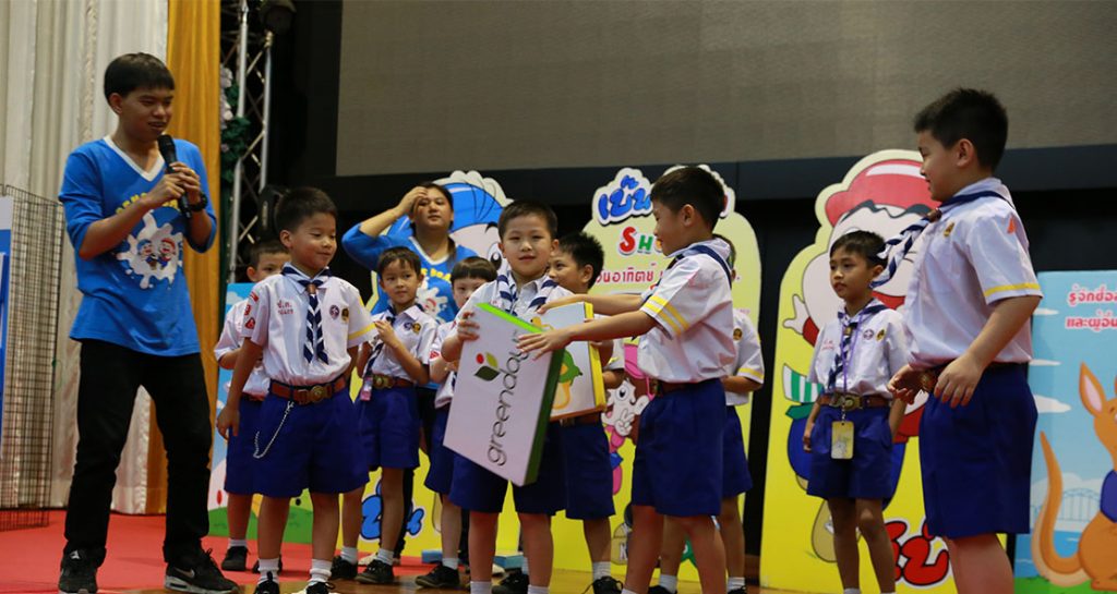 เบ๊น+โบ๊ท School Visit