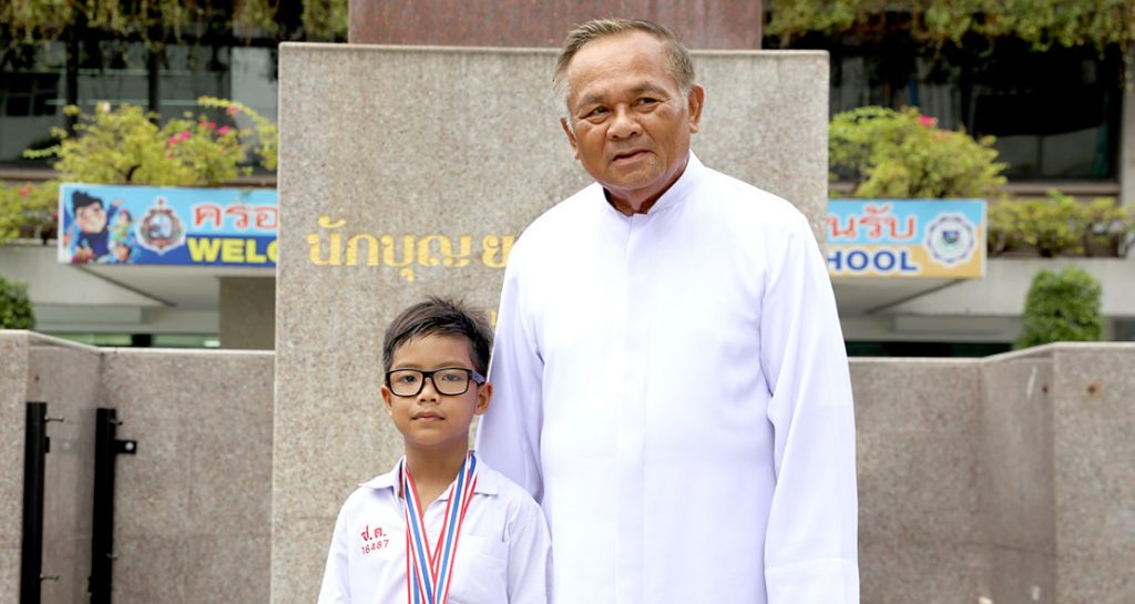 2 เหรียญเงินว่ายน้ำ ป.2
