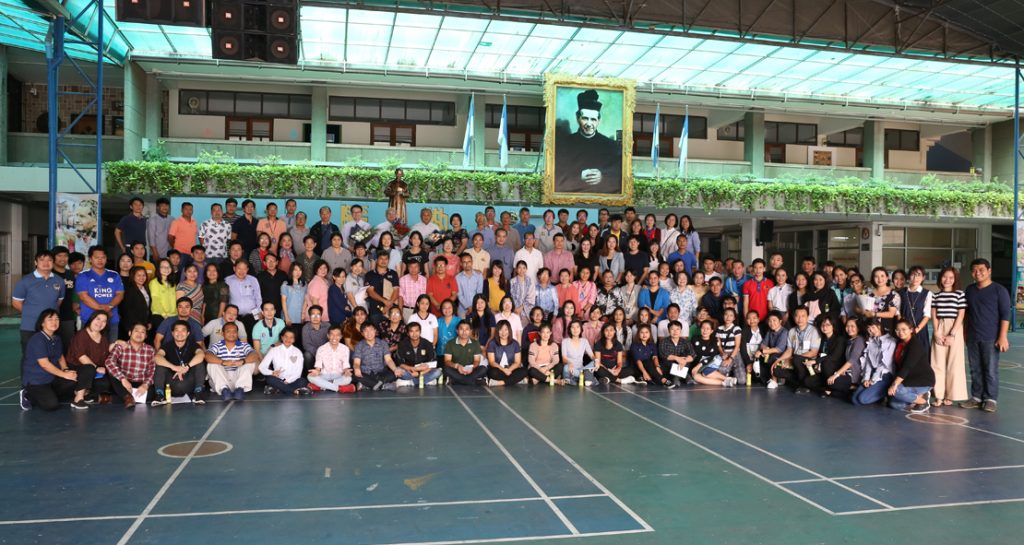 แสดงความกตัญญู-ขอบพระคุณคณะผู้ใหญ่ ในโอกาสวันฉลองนักบุญยอห์น บอสโก