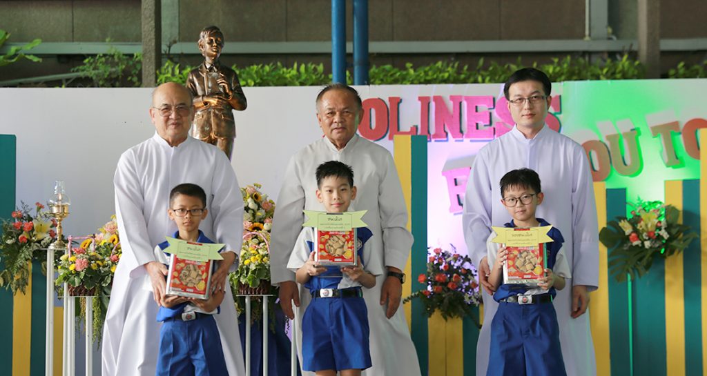 พิธีตรีวารเตรียมฉลองนักบุญดอมินิก วันที่สอง