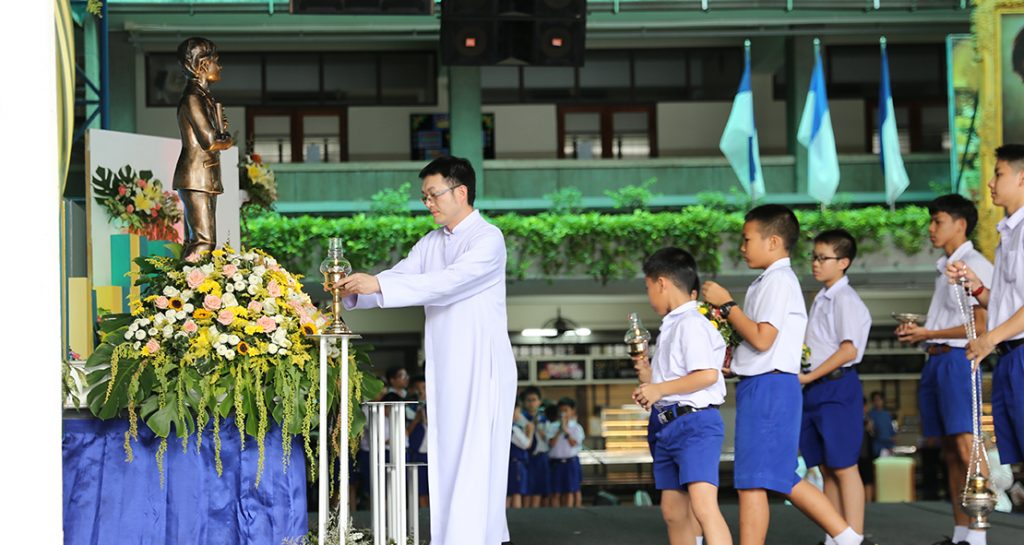 พิธีตรีวารเตรียมฉลองนักบุญดอมินิก วันที่สาม