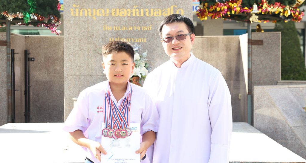 3 เหรียญทองว่ายน้ำ
