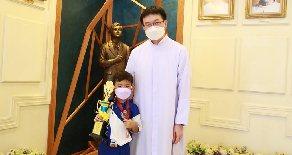 2 เหรียญทองแดงว่ายน้ำ