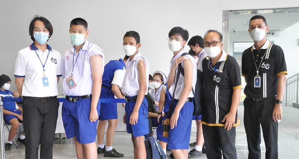 ม.1-6 ฉีดวัคซีนป้องกันโรคไข้หวัดใหญ่ตามฤดูกาล