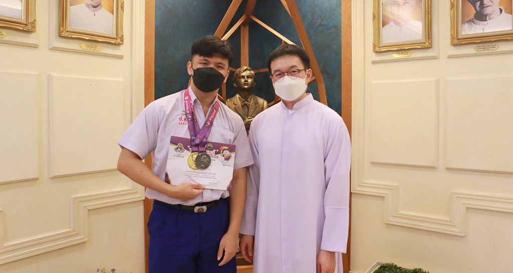 เหรียญทองลีลาศ กีฬาเยาวชนแห่งชาติ ครั้งที่ 37