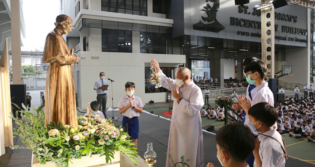 พิธีตรีวารเตรียมฉลองนักบุญยอห์น บอสโก วันที่สอง