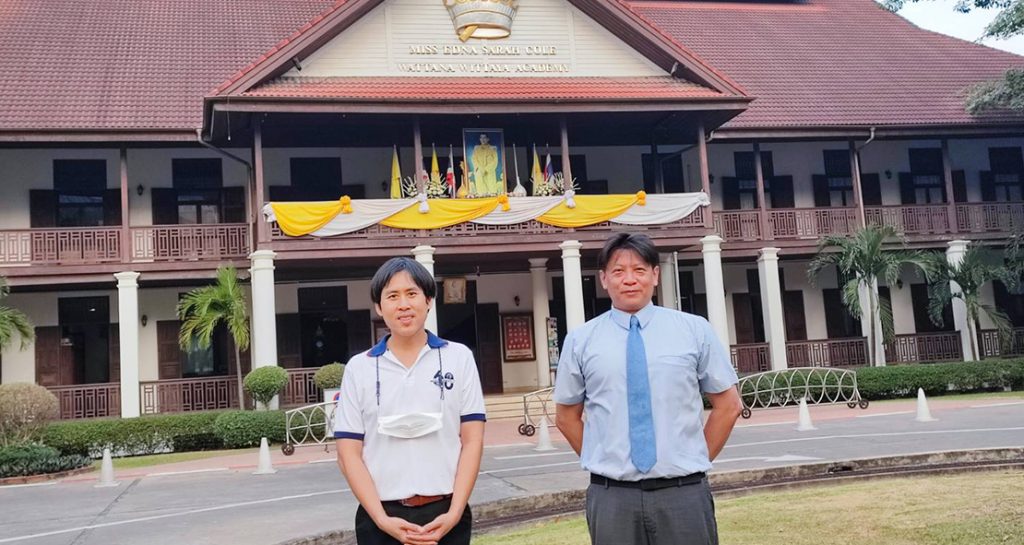 ครู รร.เซนต์ดอมินิก วิทยากรบรรยายวิทย์-อังกฤษ ป.6 รร.วัฒนาวิทยาลัย