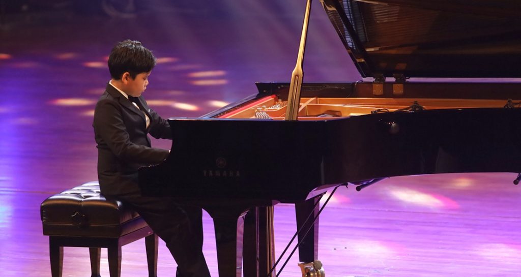 รางวัลดีเด่น Piano Solo