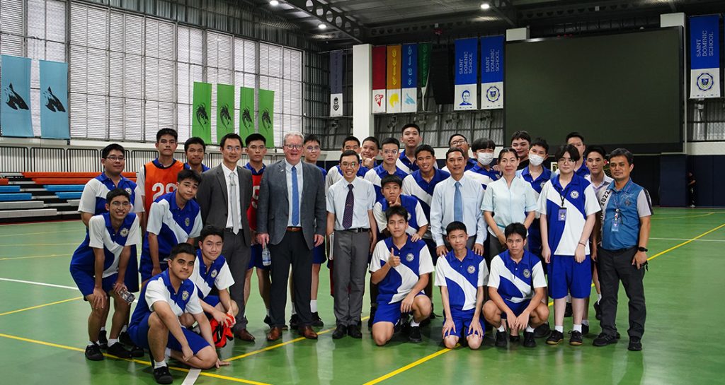 ผู้บริหาร University of Otago ประเทศนิวซีแลนด์  และผู้แทนบริษัท NZ STUDY เยี่ยมชมโรงเรียน-แนะแนวการศึกษา