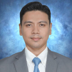 มาสเตอร์นิติพันธ์ ศิริเวช