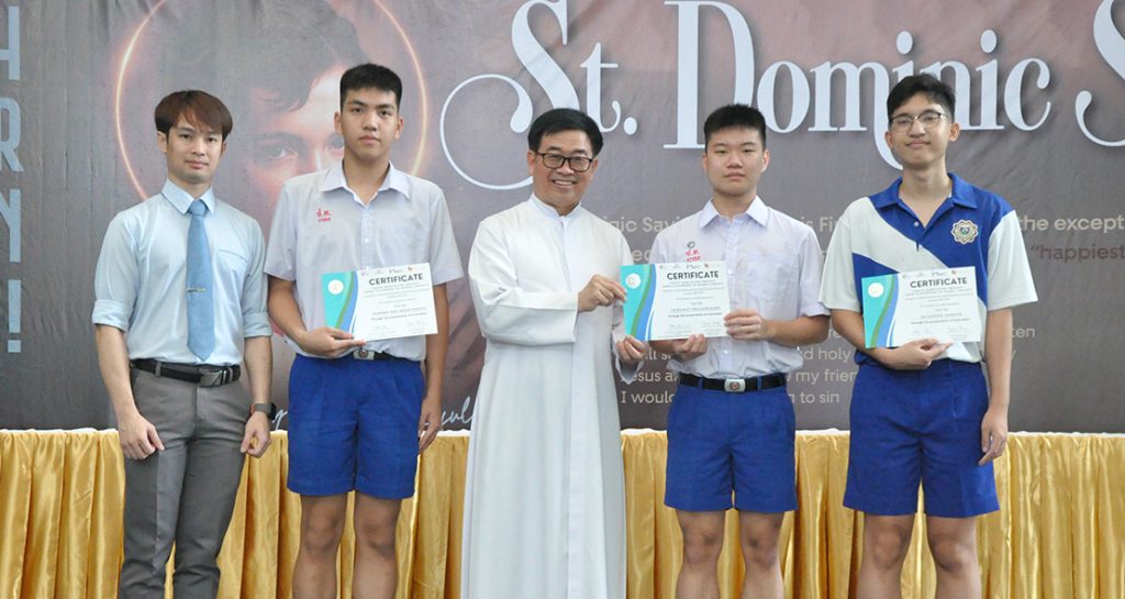 รองชนะเลิศเหรียญเงิน Youth Innovation Project