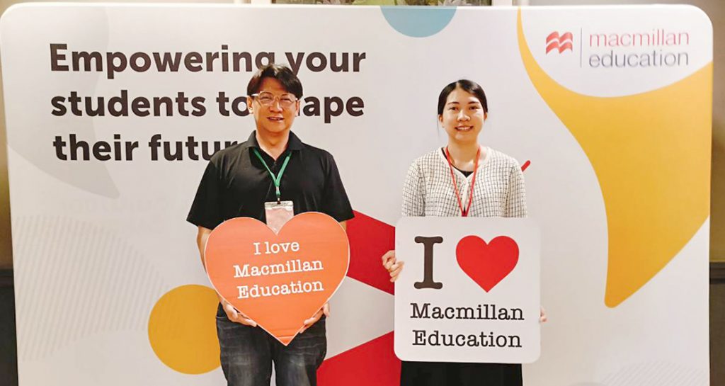 ครูโรงเรียนเซนต์ดอมินิกสัมมนาเชิงวิชาการระหว่างประเทศ