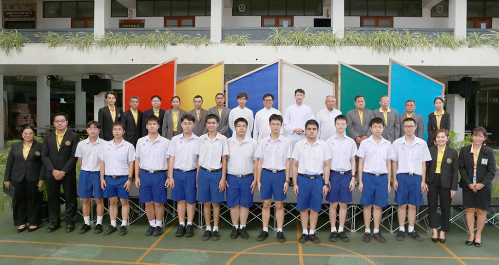 เจ้าคณะนักบวชซาเลเซียนแขวงประเทศไทย เยี่ยมโรงเรียนเซนต์ดอมินิก