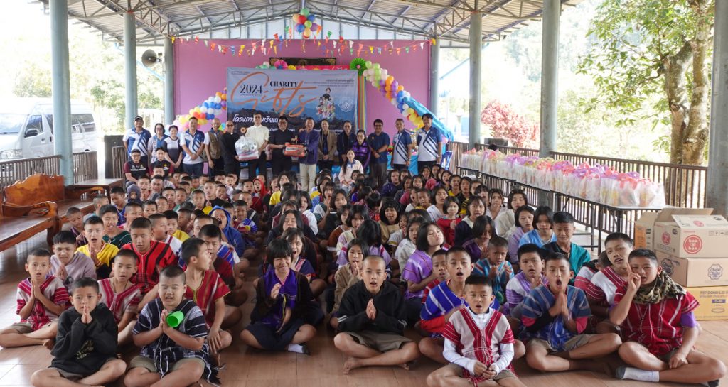 โครงการส่งความสุขโรงเรียนน้อง ปีการศึกษา 2567