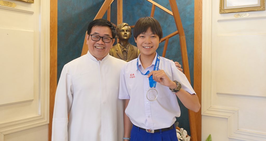 เหรียญเงินเรือใบ 2024 Optimist Asian & Oceanian Championship