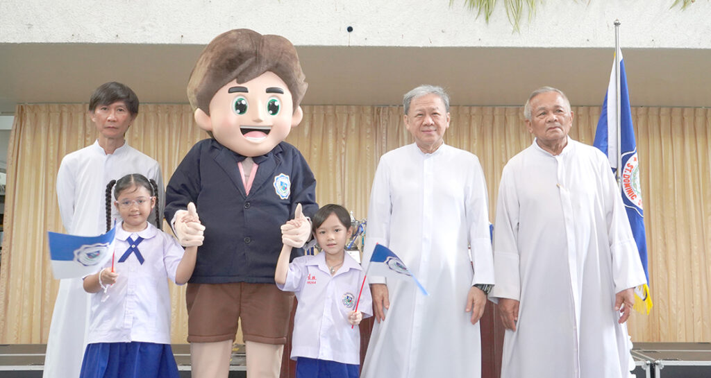 พิธีเปิดกีฬาภายในโรงเรียนเซนต์ดอมินิก ปีการศึกษา 2568 “Hope Ignites the Game: พลังแห่งความหวัง จุดไฟแห่งชัยชนะ”