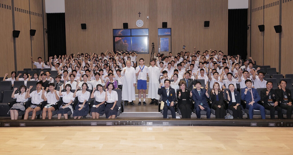 พิธีสถาปนานายกสโมสรอินเทอร์แรคท์ และคณะกรรมการบริหาร ประจำปีบริหาร 2568–2569