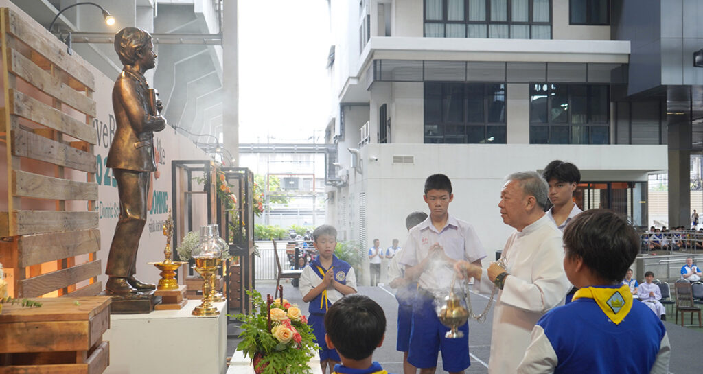 พิธีตรีวารเตรียมฉลองนักบุญดอมินิก ซาวีโอ องค์อุปถัมภ์ของโรงเรียนวันที่สอง “ดอมินิก…แบบอย่างของการเชื่อฟัง”
