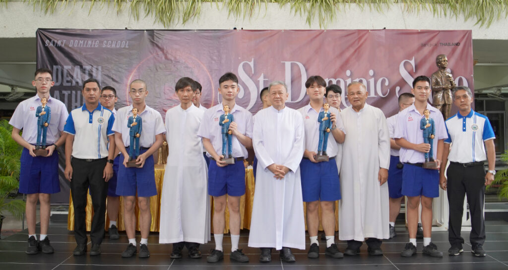 พิธีรับพระรูปนักบุญดอมินิก ซาวีโอ ไปประดิษฐานที่ห้องเรียน ปีการศึกษา 2568