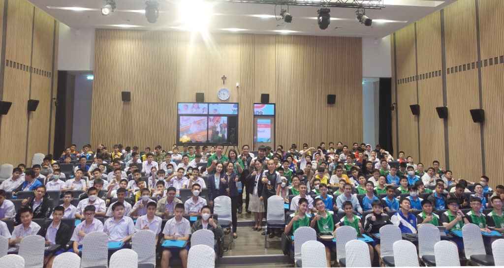 CRA Roadshow 2025 ราชวิทยาลัยจุฬาภรณ์แนะแนวการศึกษา ม.4-6 แผนการเรียนวิทย์ฯ