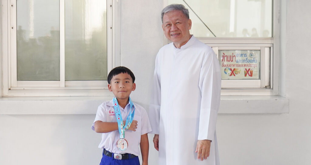 เหรียญเงินว่ายน้ำ