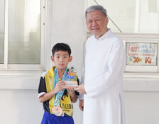 นักกีฬาว่ายน้ำยอดเยี่ยม รุ่น 11 ปี