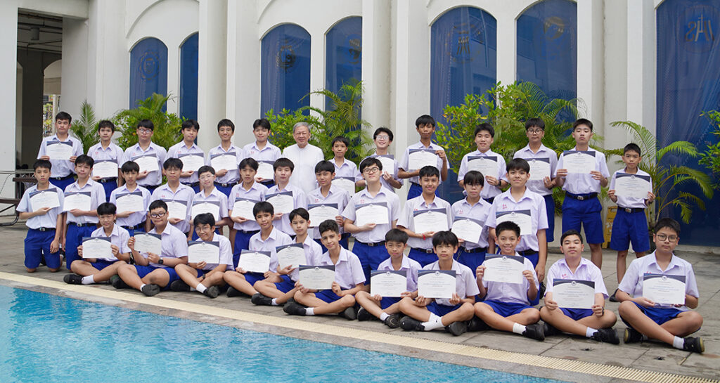 นักเรียนความประพฤติดี “น้ำเงินขาวพราววิไล”  ระดับชั้น ม.1-ม.3 ปีการศึกษา 2568