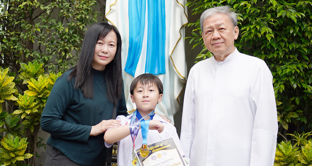 เหรียญเพชรทักษะภาษาอังกฤษ