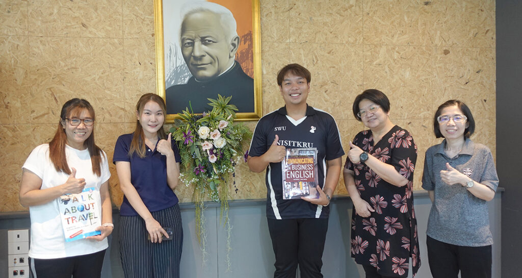 ครูกลุ่มสาระฯ ภาษาต่างประเทศ อบรมสื่อและเทคนิคการสอนจาก PW. Inter