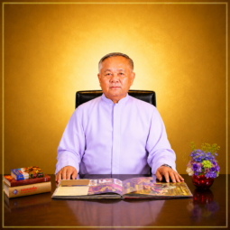 บาทหลวงศักดิ์ชัย ตรีว่าอุดม