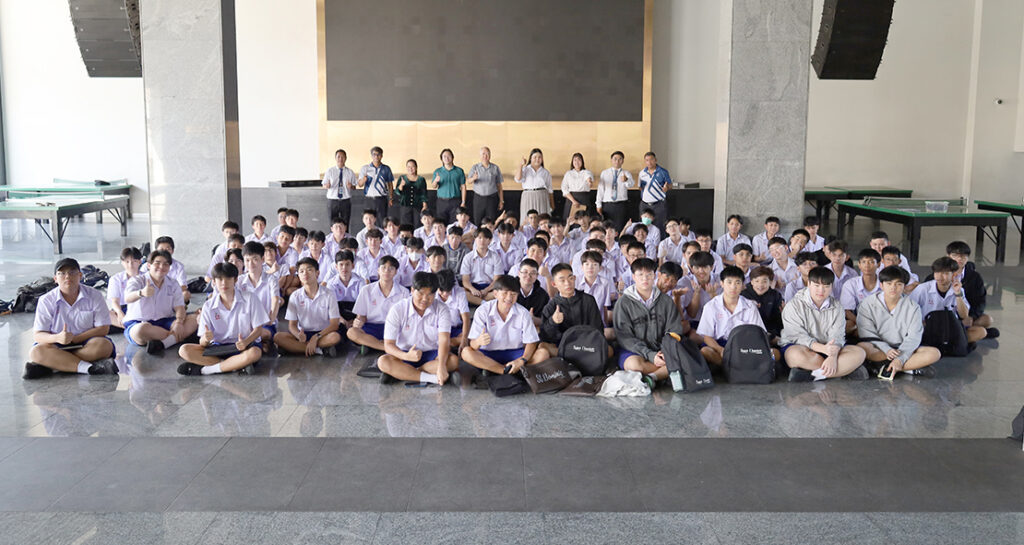 ตรวจสุขภาพ ม.4 เพื่อสมัครนักศึกษาวิชาทหาร