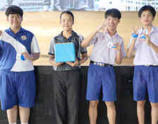 จับสลากหมายเลขผู้สมัครประธานและคณะกรรมการนักเรียน 2569