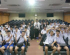 ม.4 รับฟังโครงการแลกเปลี่ยนภาษาและวัฒนธรรมโดย Bigbox Education