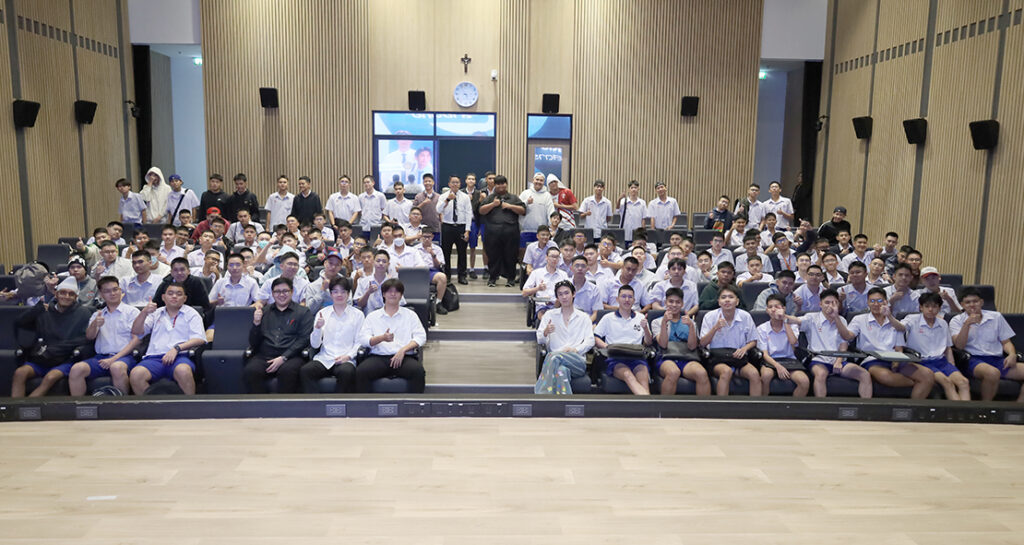 ม.5-6 รับฟังแนะแนวการศึกษา “เซนต์ดอฯ ออลสตาร์ ครั้งที่ 3…กว่าจะเป็นสายวิทย์”