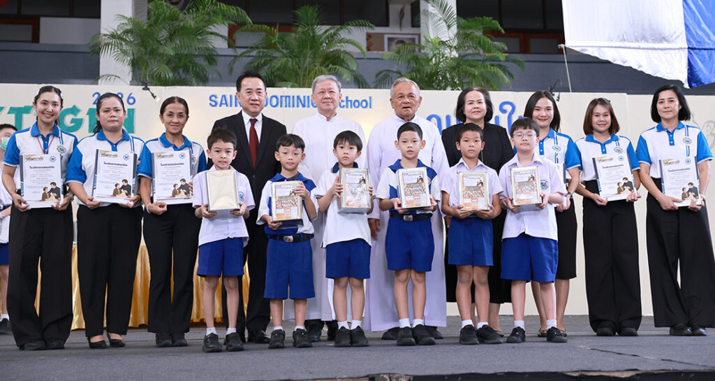 พิธีตรีวารเตรียมสมโภชนักบุญดอมินิก ซาวีโอ องค์อุปถัมภ์ของโรงเรียนวันที่หนึ่ง  “ก้าวแรกด้วยจิตใจที่บริสุทธิ์”