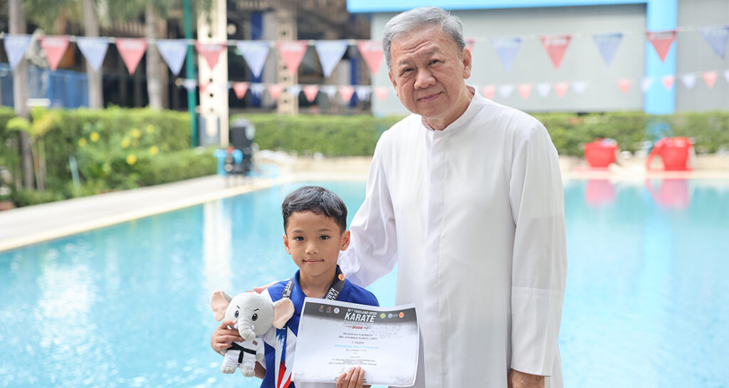 ชนะเลิศ 16th Thailand Open Karate Championship
