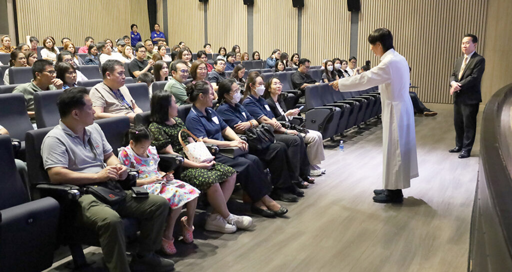 ประชุมผู้ปกครอง ป.6 เพื่อชี้แจงแนวทางแผนการเรียน ม.1 ปีการศึกษา 2570